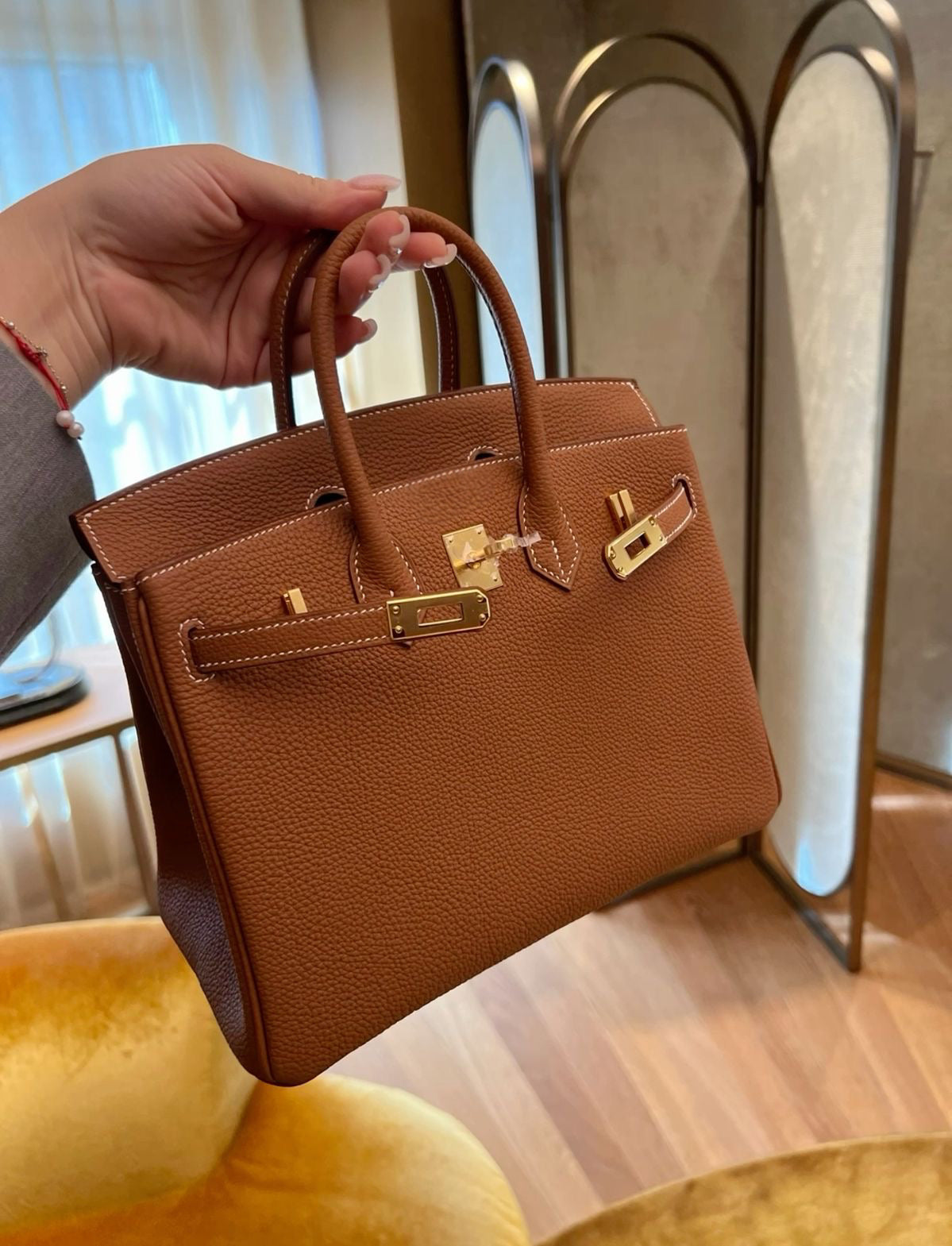 Luxury Brown Togo Hanbag 25